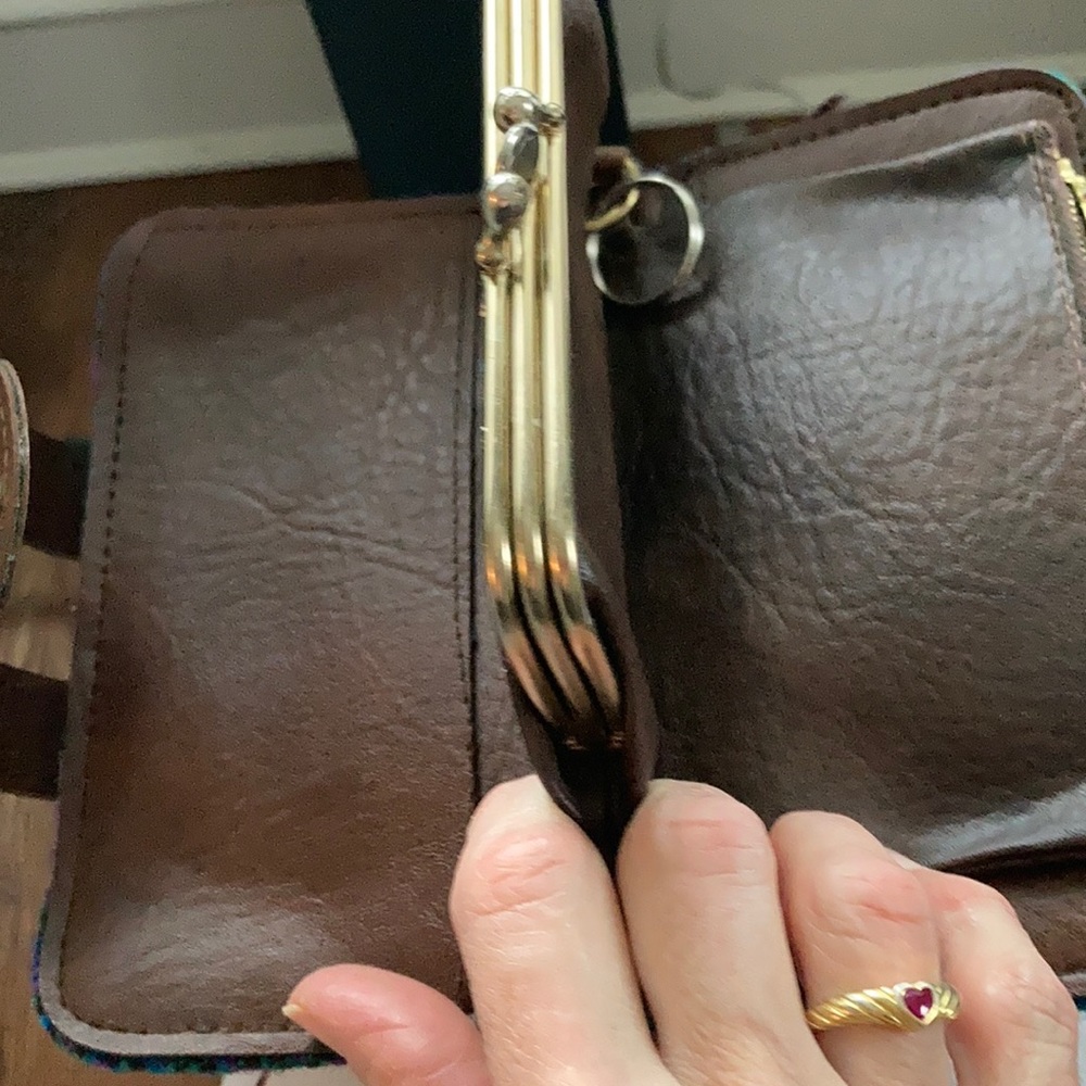 Adorable vintage wallet with key chain wallet - Picture 6 of 10
